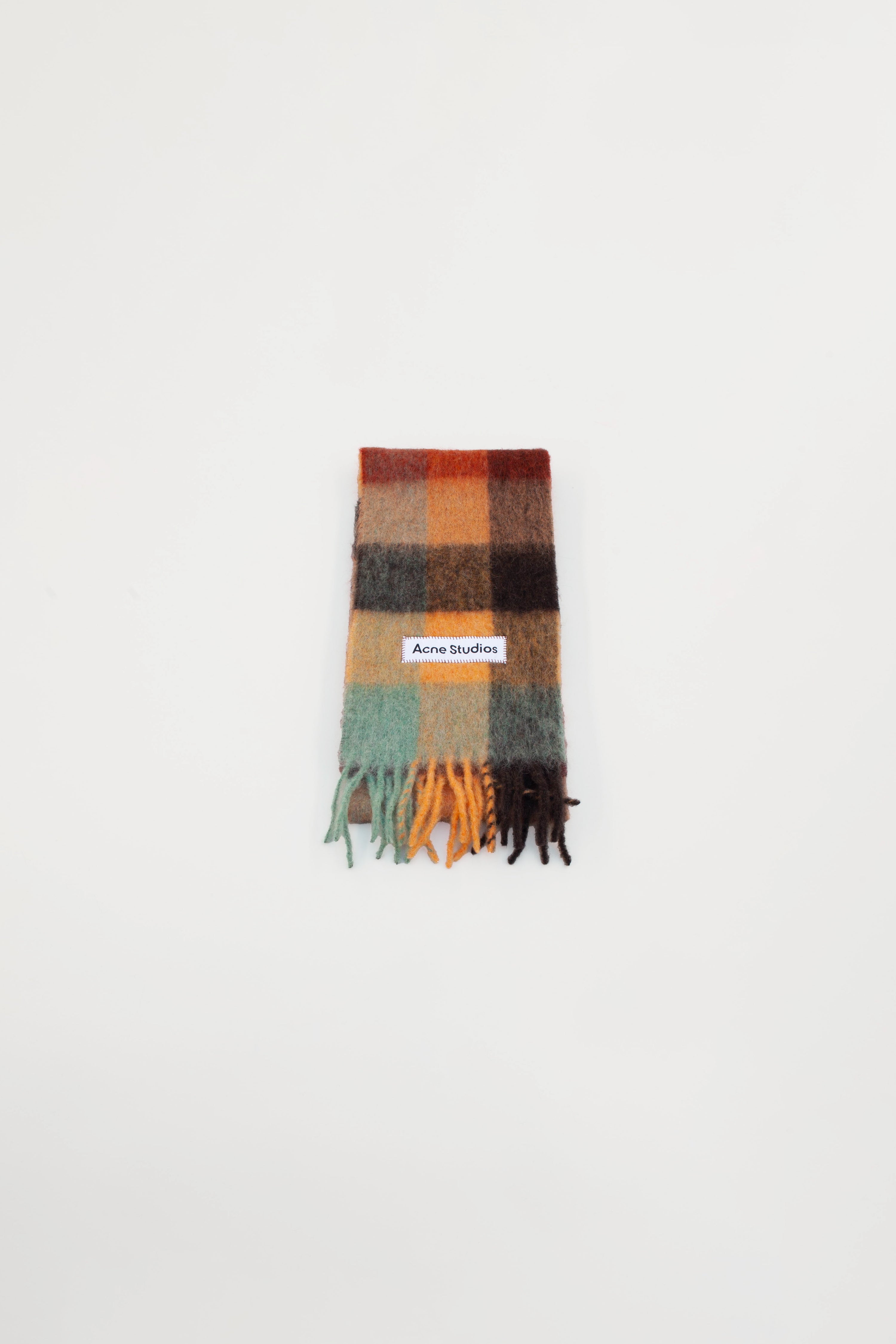 CHECKED SCARF