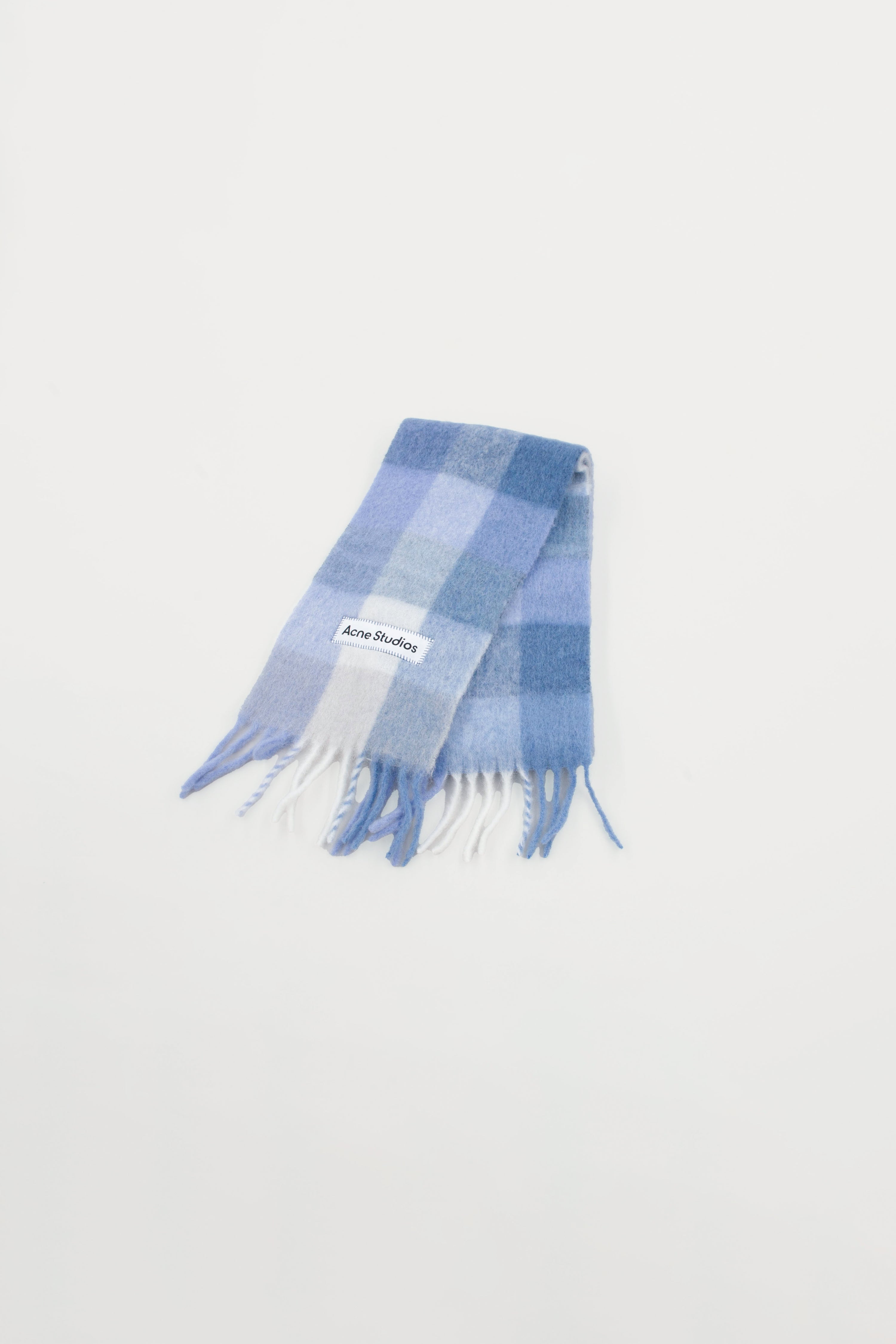 CHECKED SCARF
