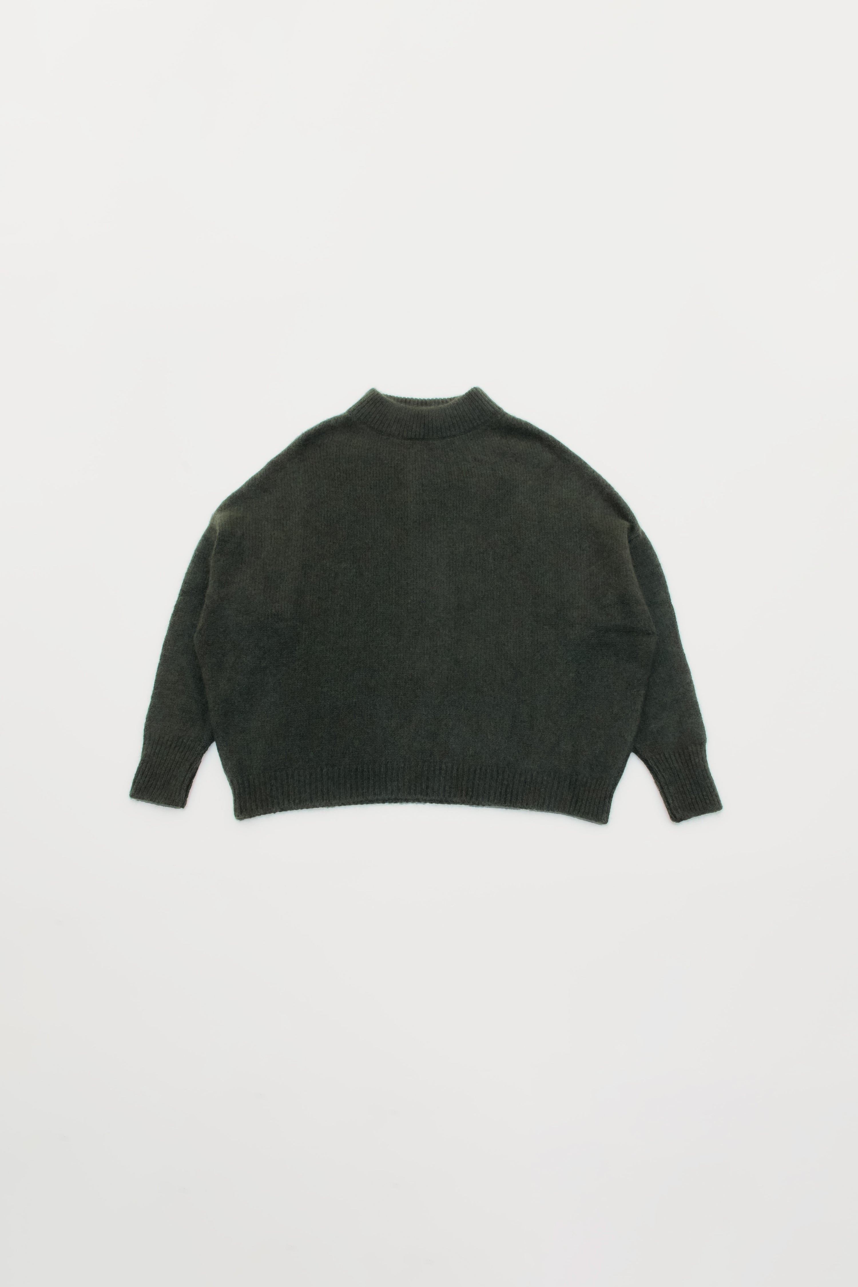 CREW NECK KIMONO SLEEVE SWEATER