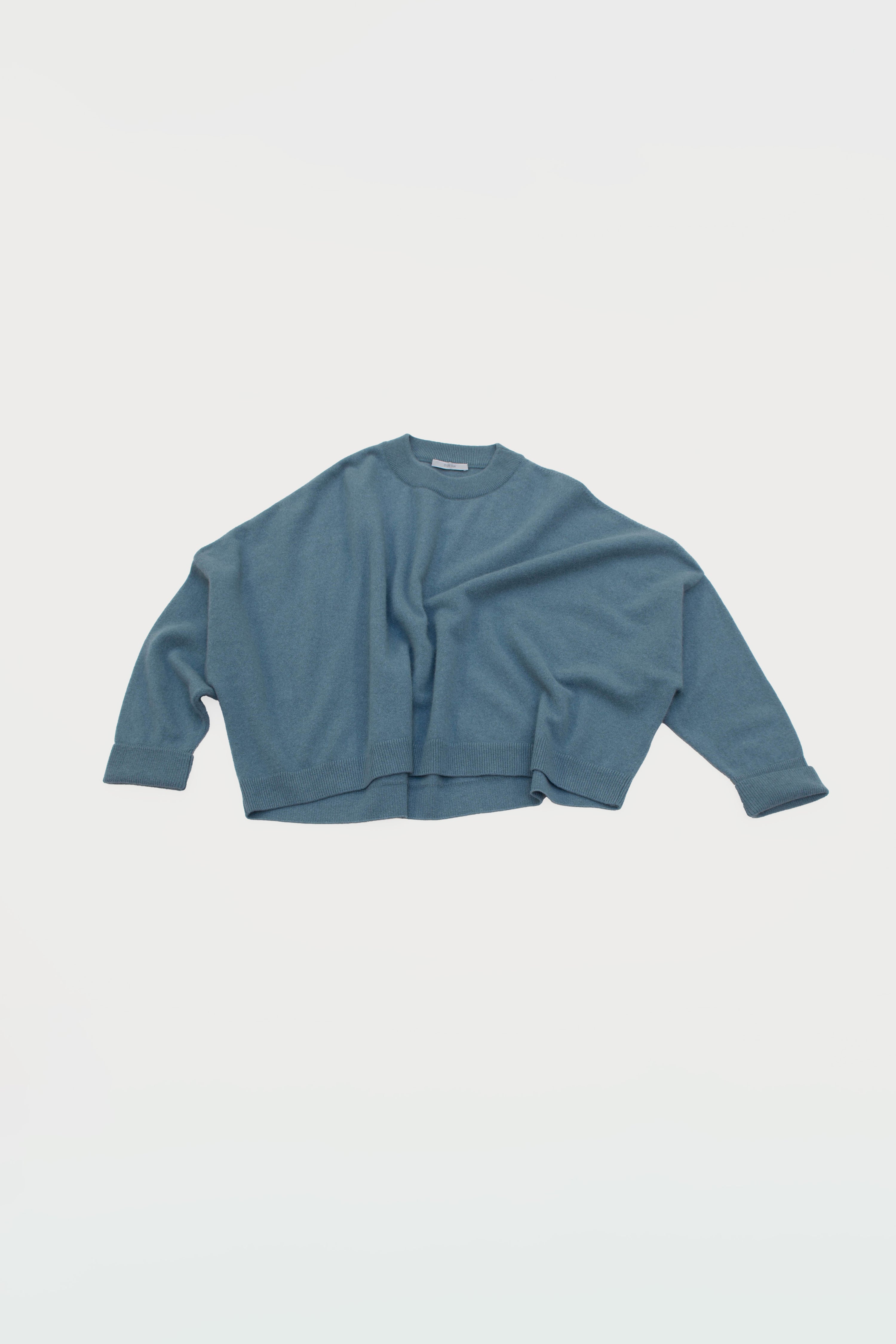 ICONIC CREW NECK SWEATER