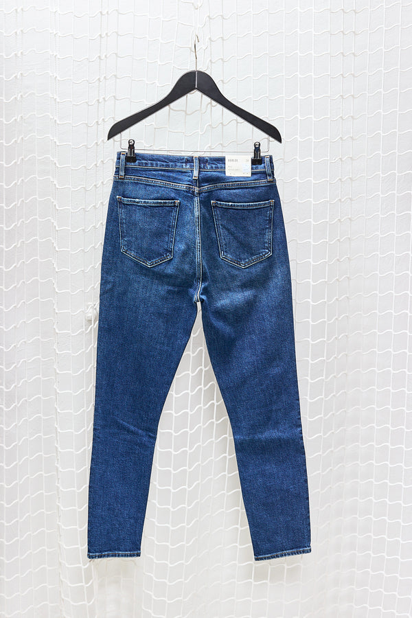 Ovatn Nico High Rise Slim Fit Jean