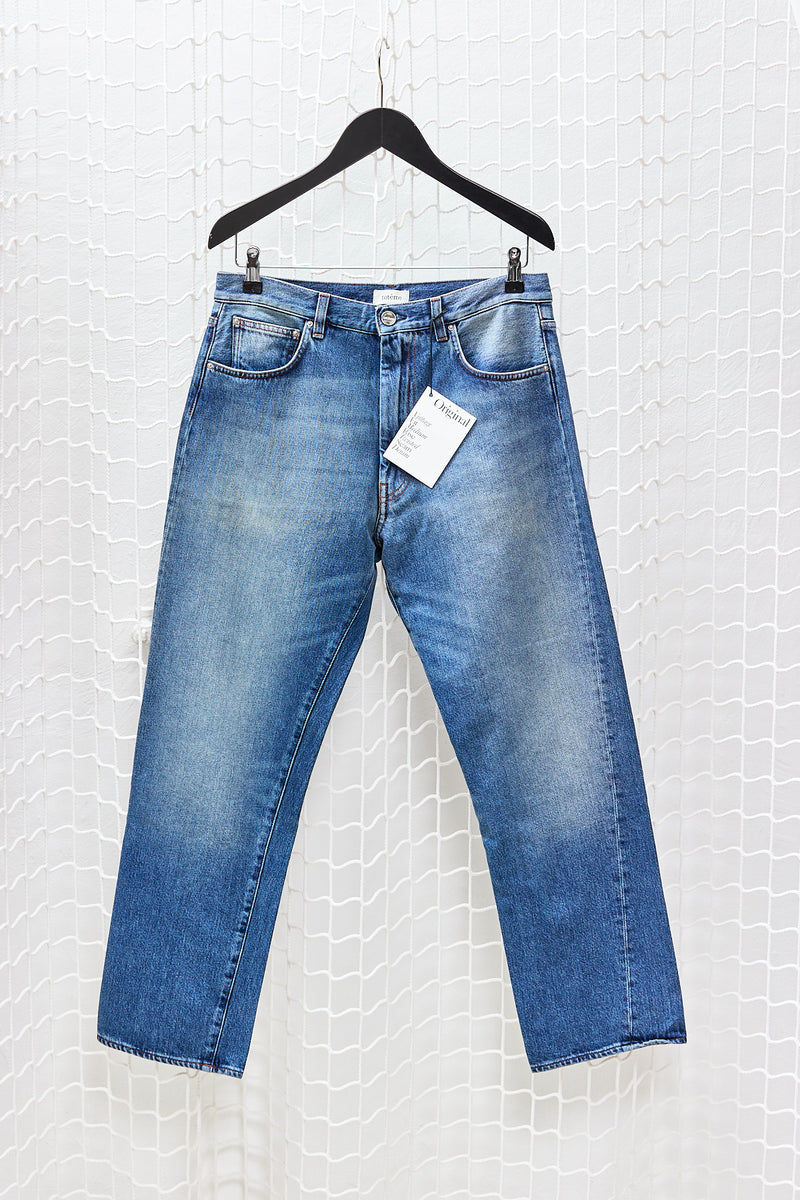 Vintage Fit Washed Blue Twisted