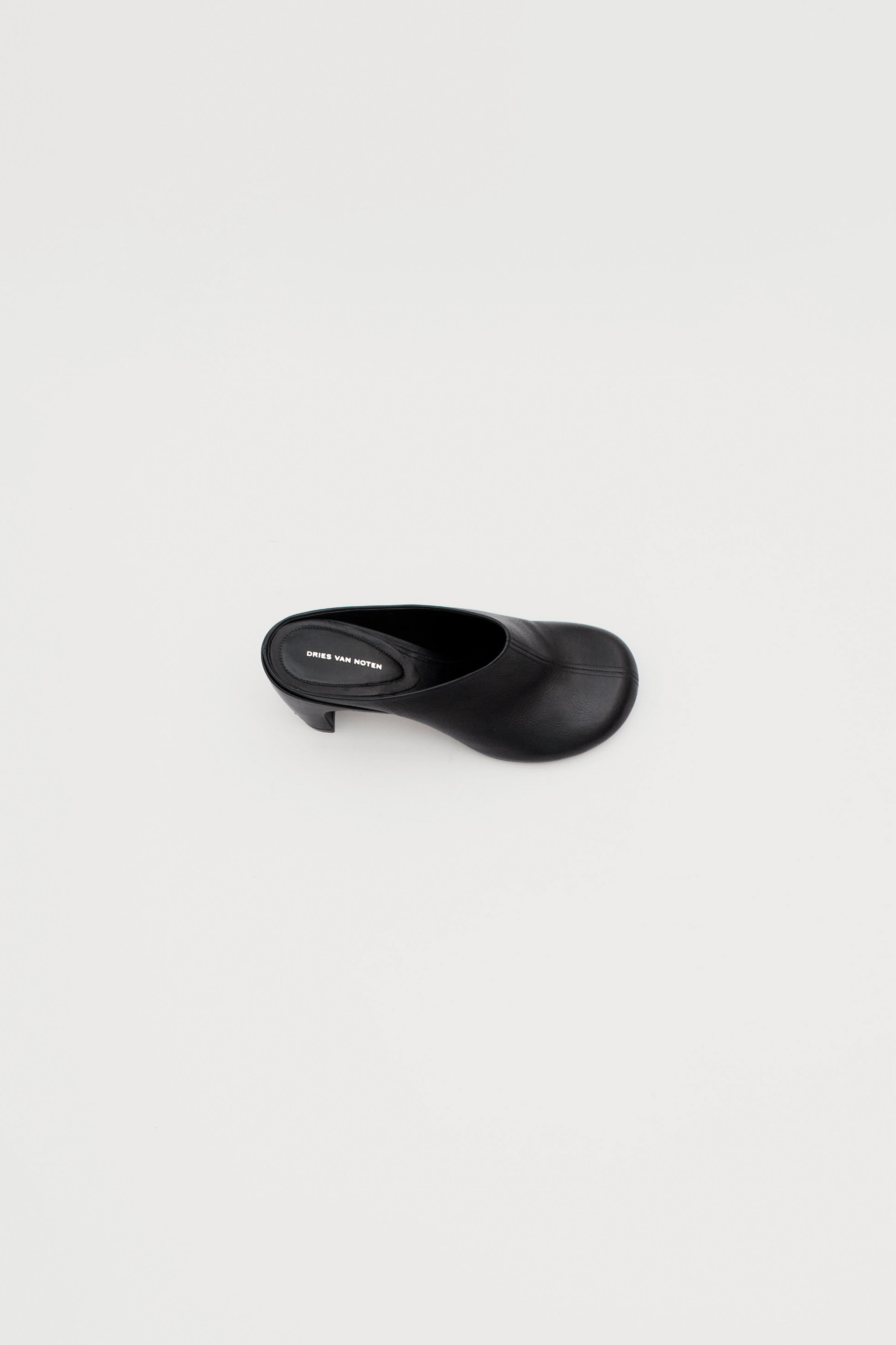 LEATHER MULES
