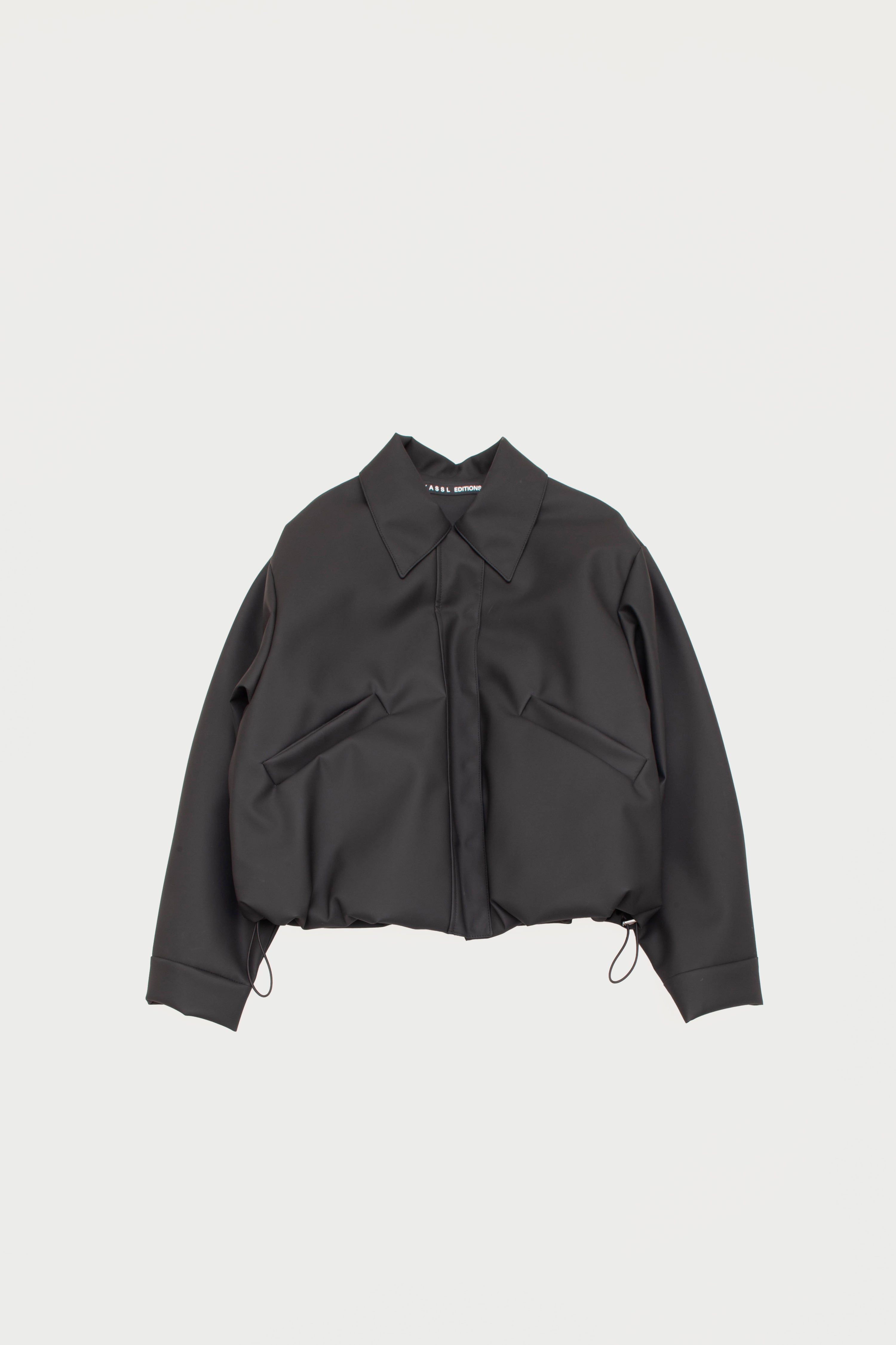 SHORT BOMBER RUBBER JACKET