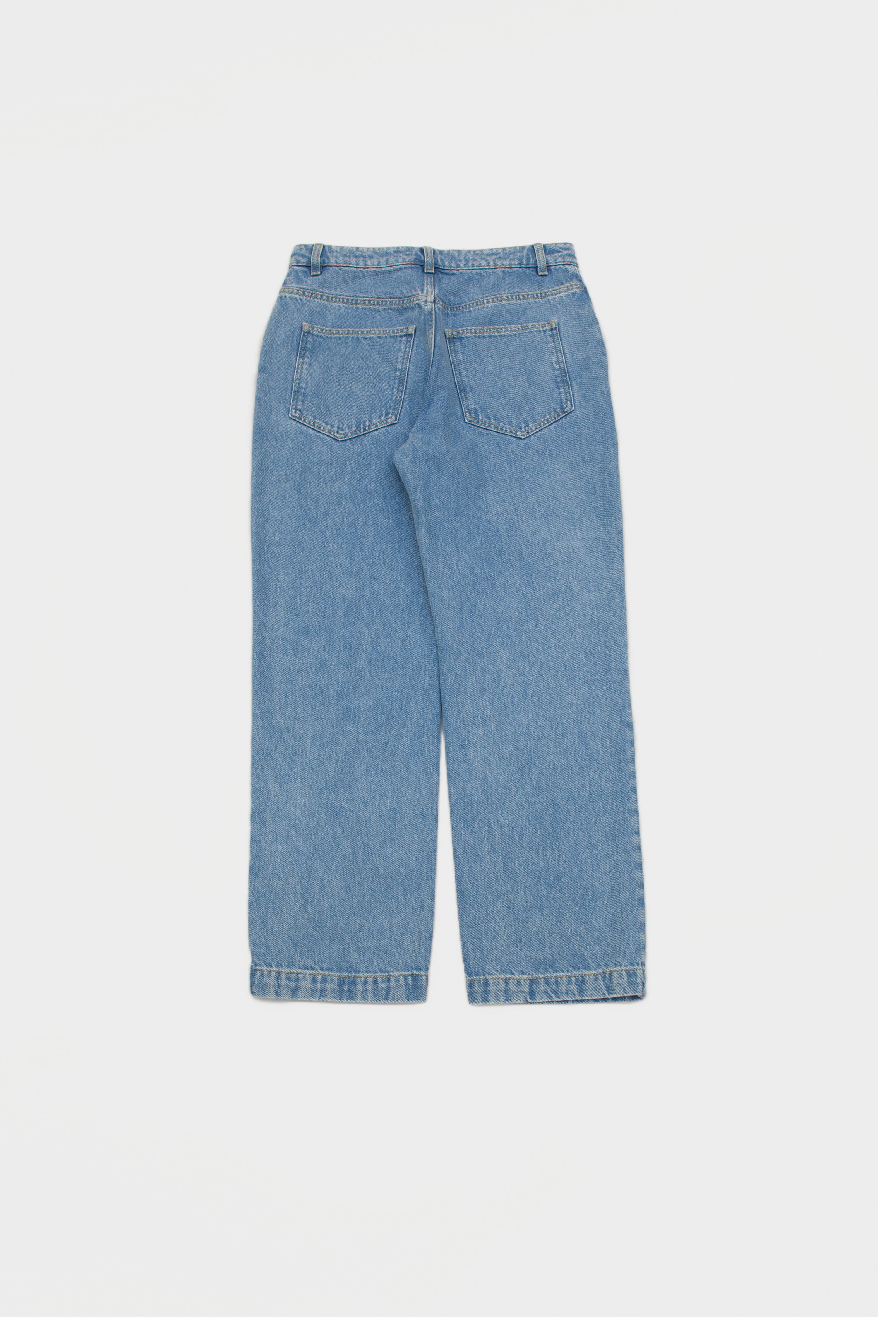 BLUE JEAN