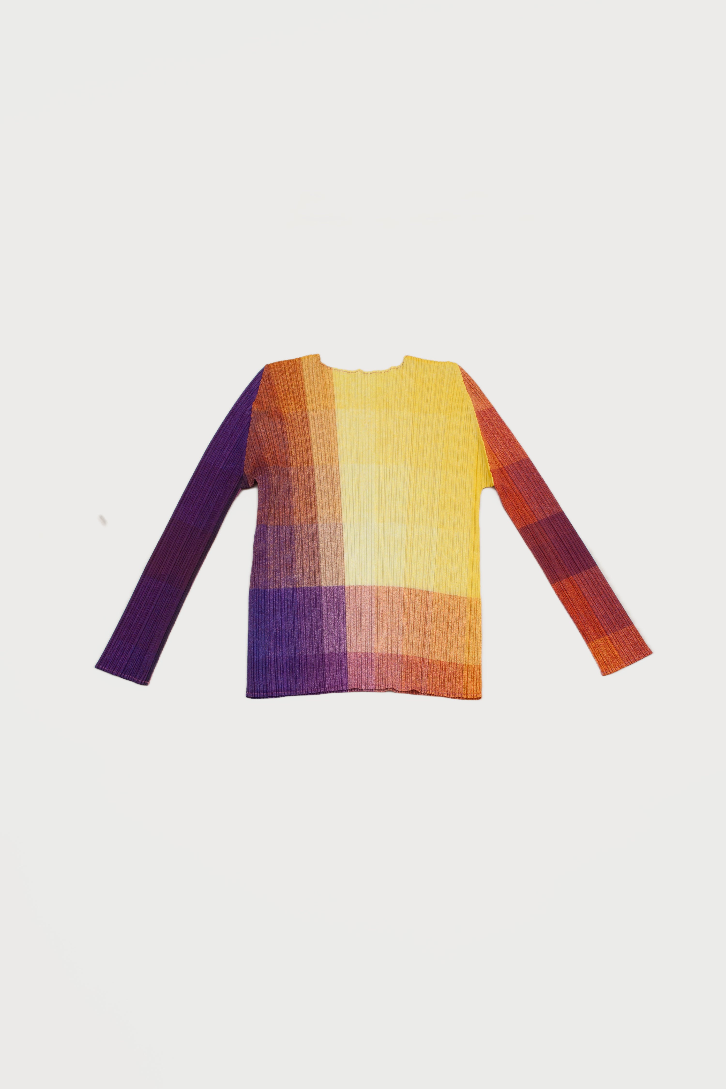 PLEATS PLEASE TOP