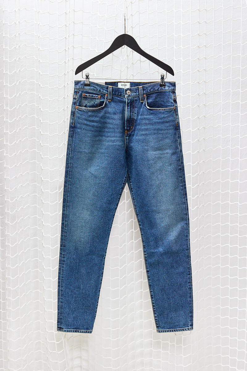 Perimeter Curtis Midrise Easy Taper Jean