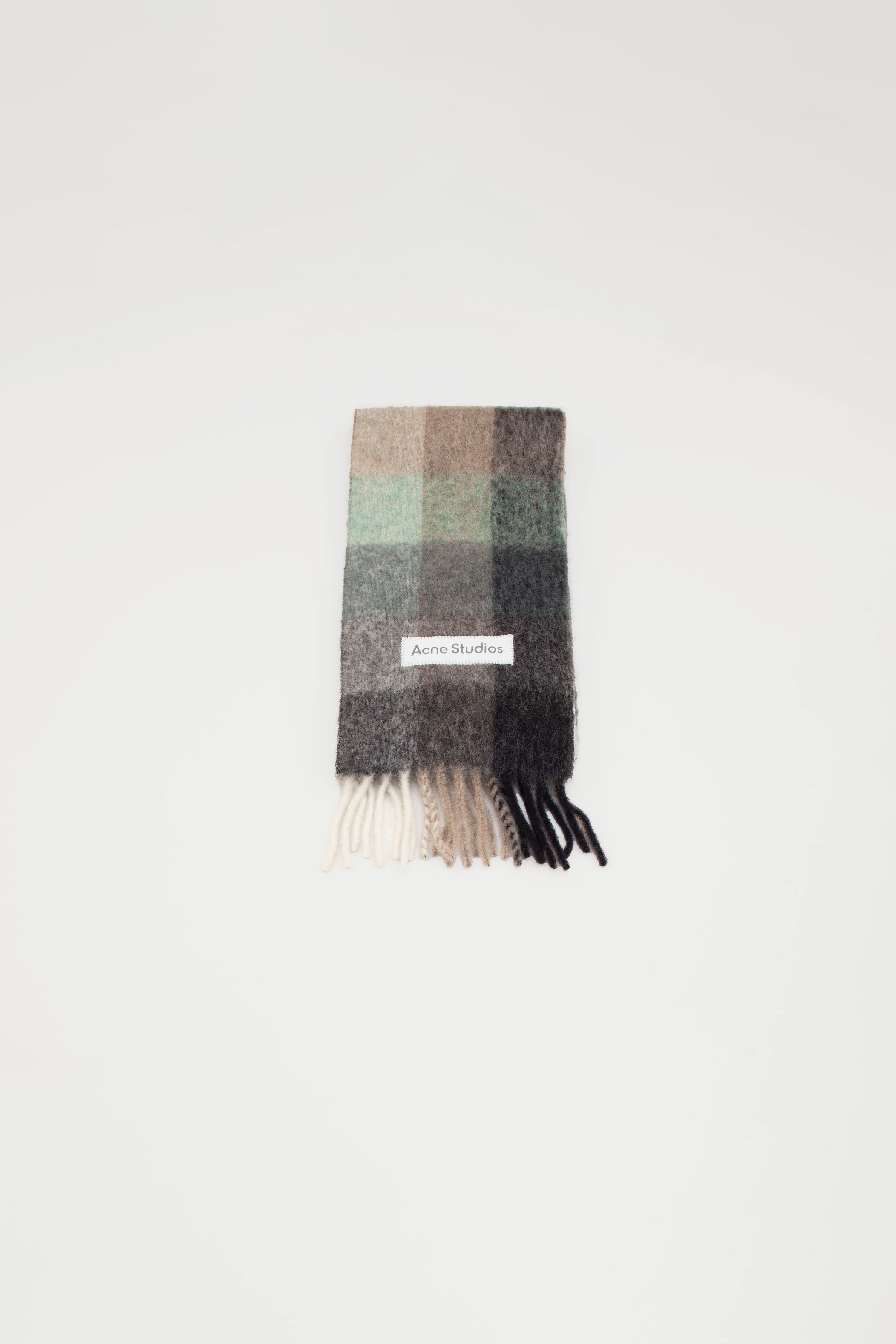 CHECKED SCARF