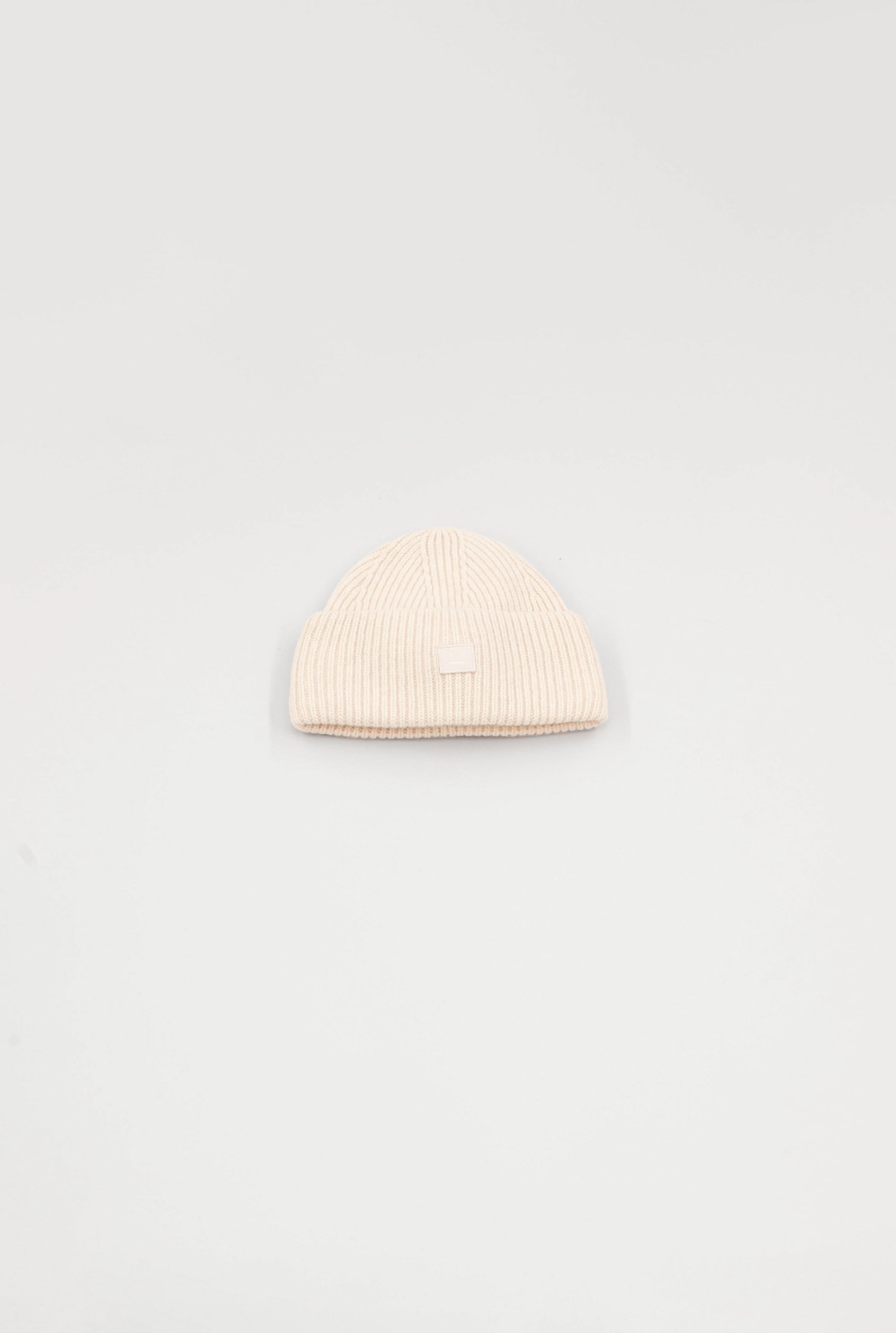 FACE BEANIE LOW