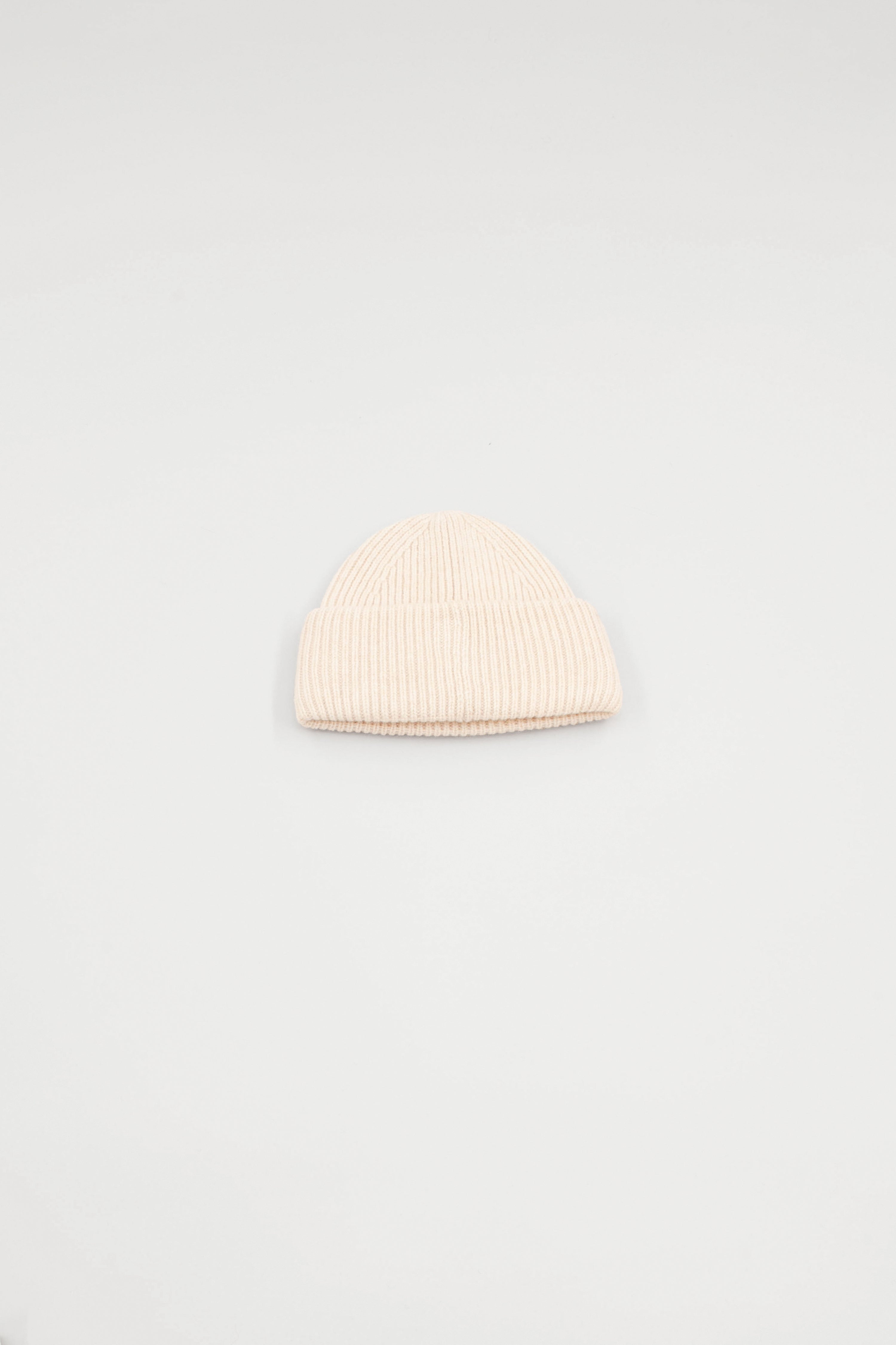 FACE BEANIE LOW