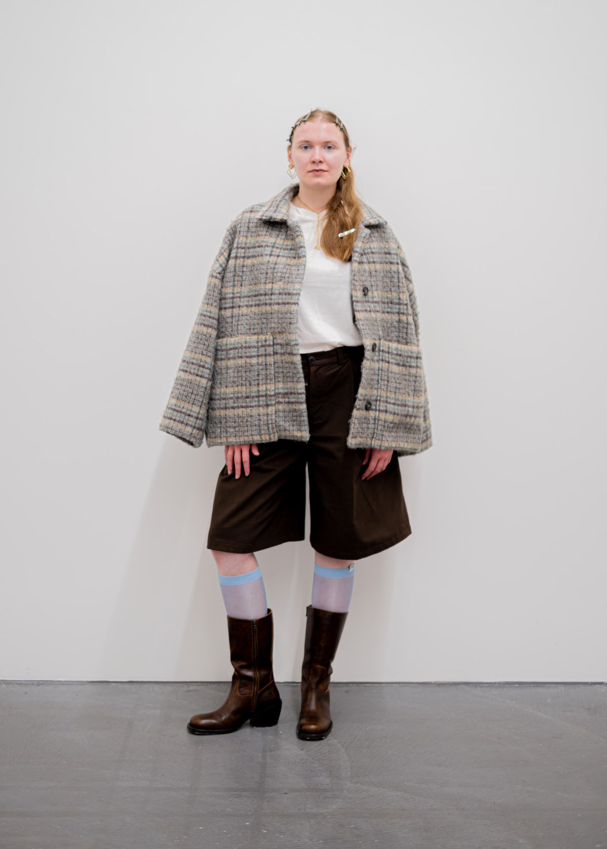 LOOK 3