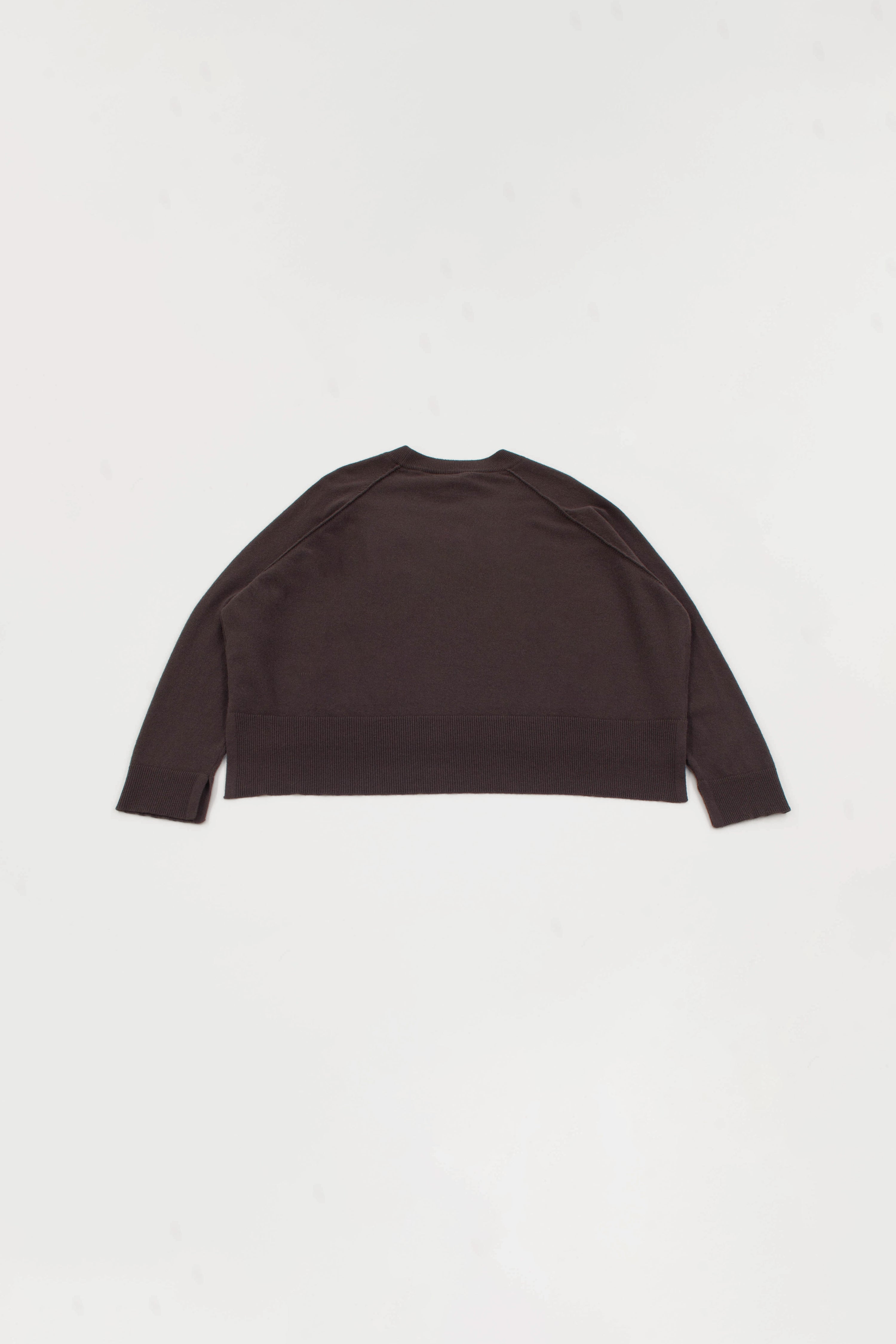 ROUND NECK SIDE SLIT SWEATER