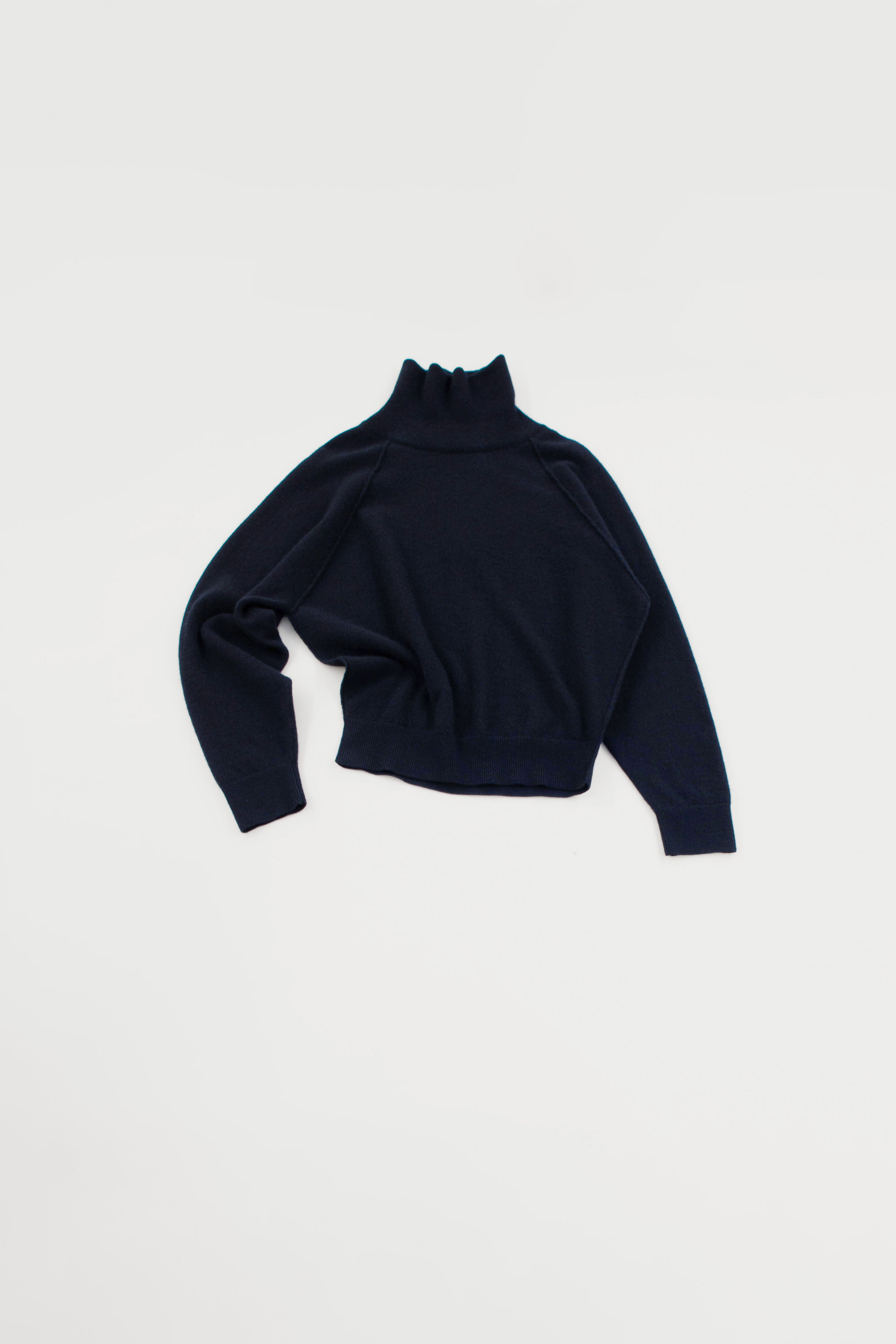 HIGH NECK CHUNKY SWEATER