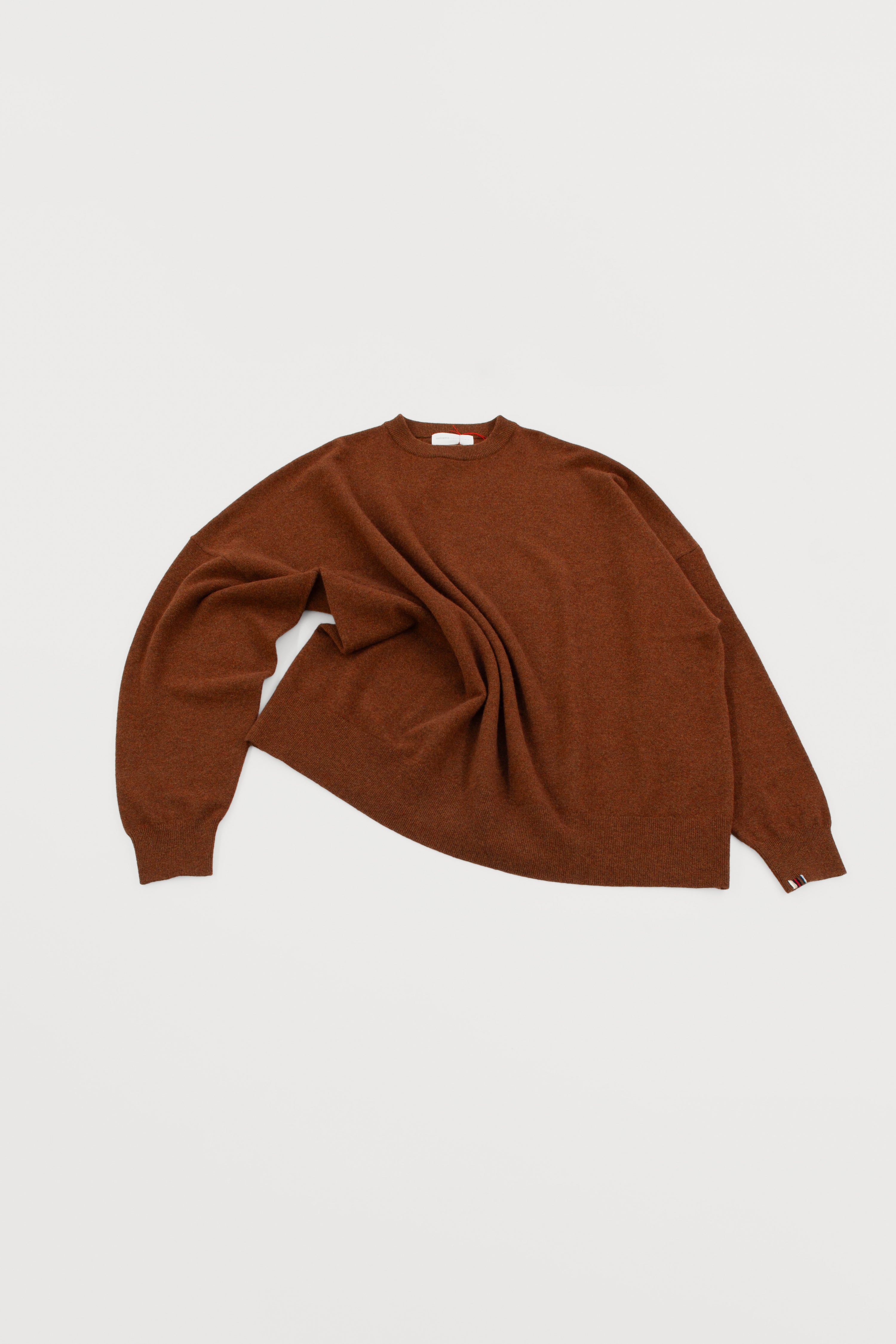 JUNA OVERSIZE SWEATER