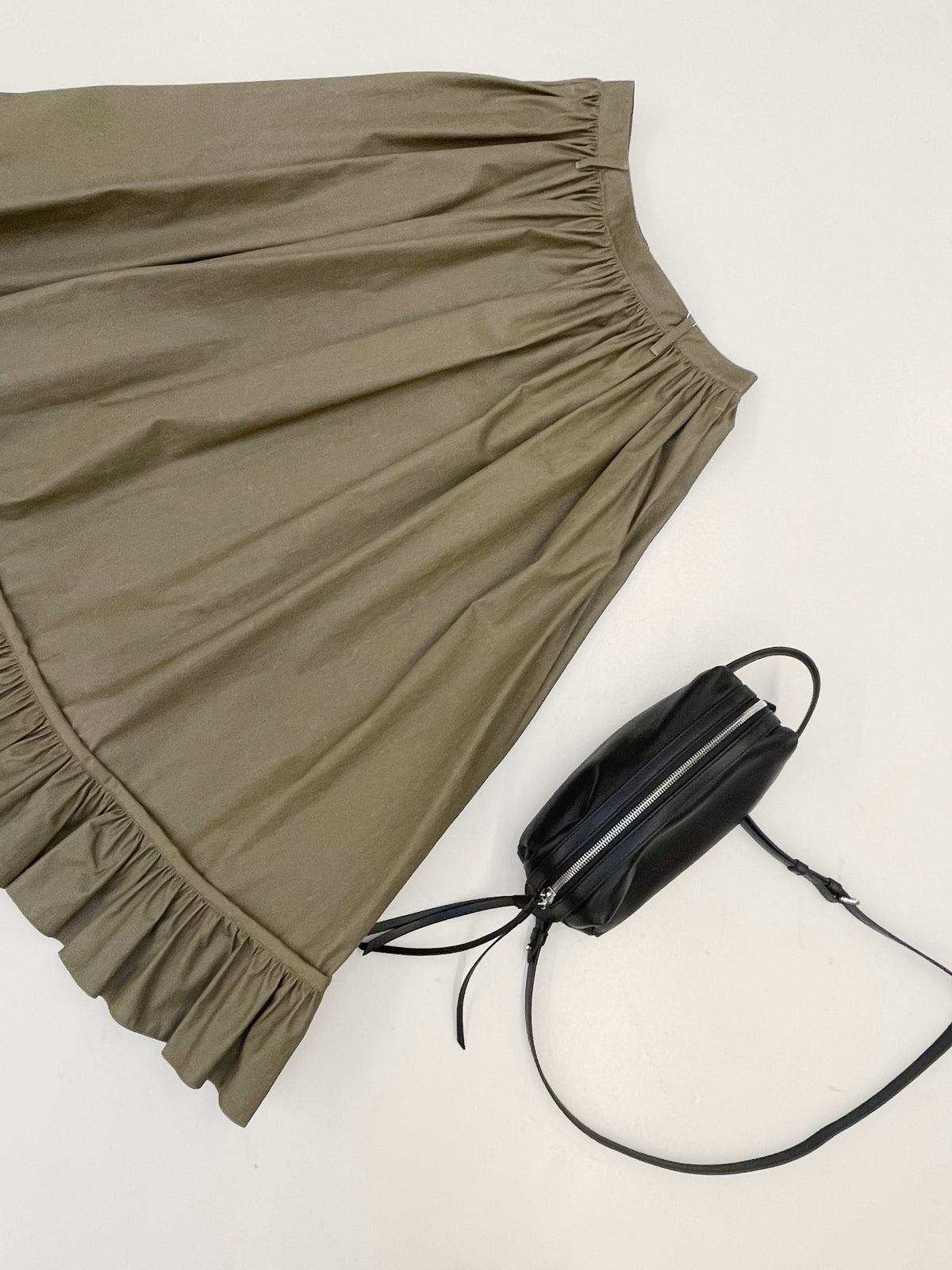 MM6 SKIRT