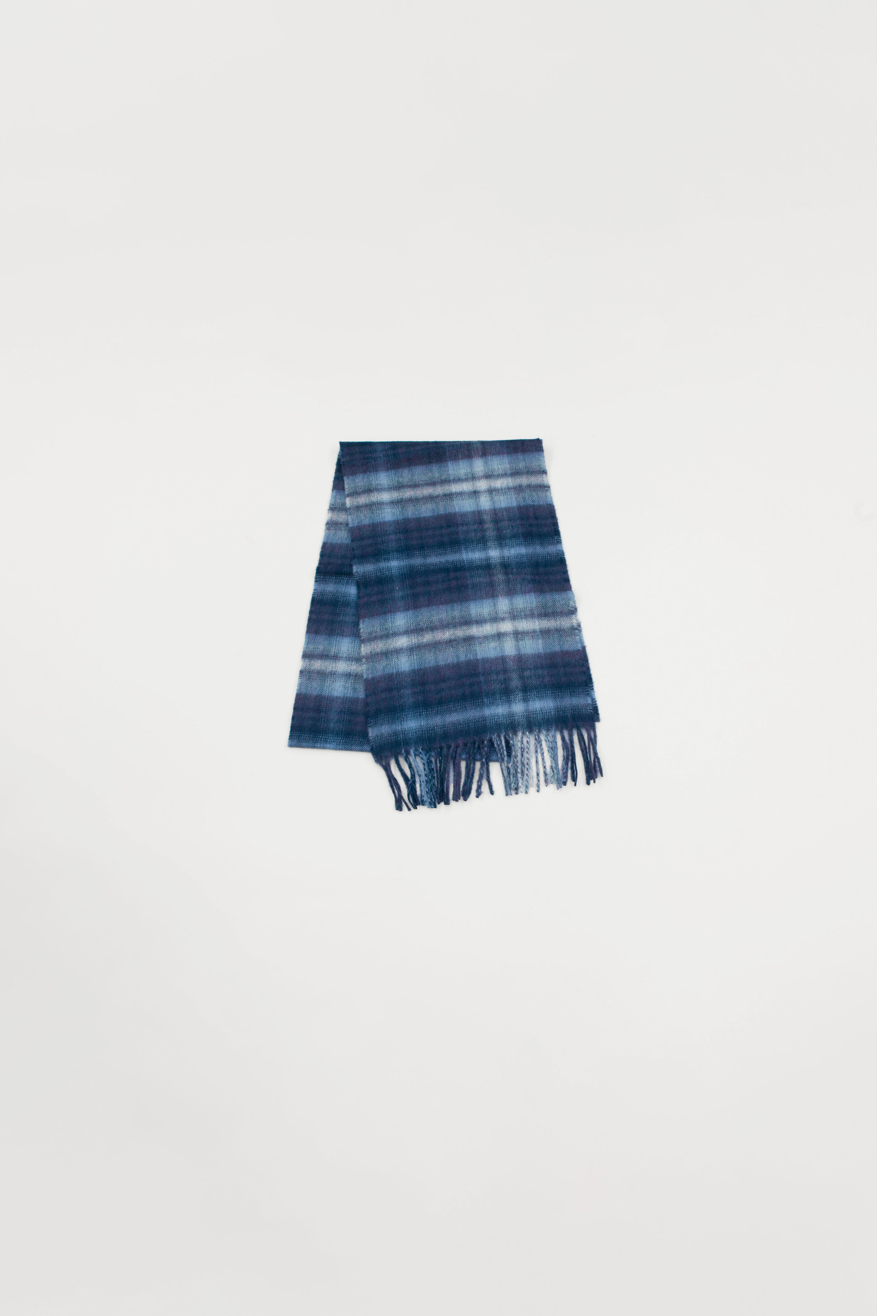 SOFT BLUR CHECK SCARF