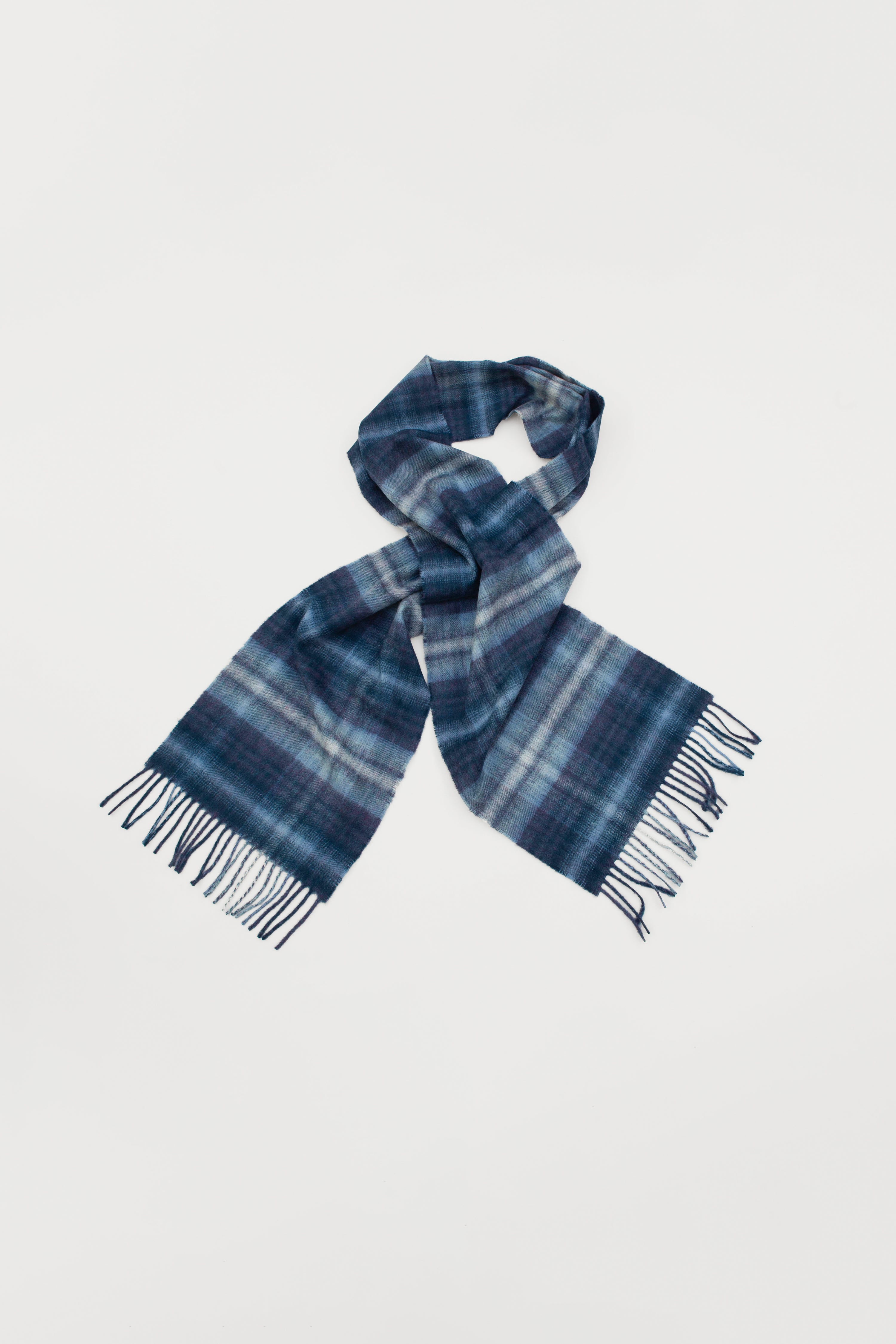 SOFT BLUR CHECK SCARF