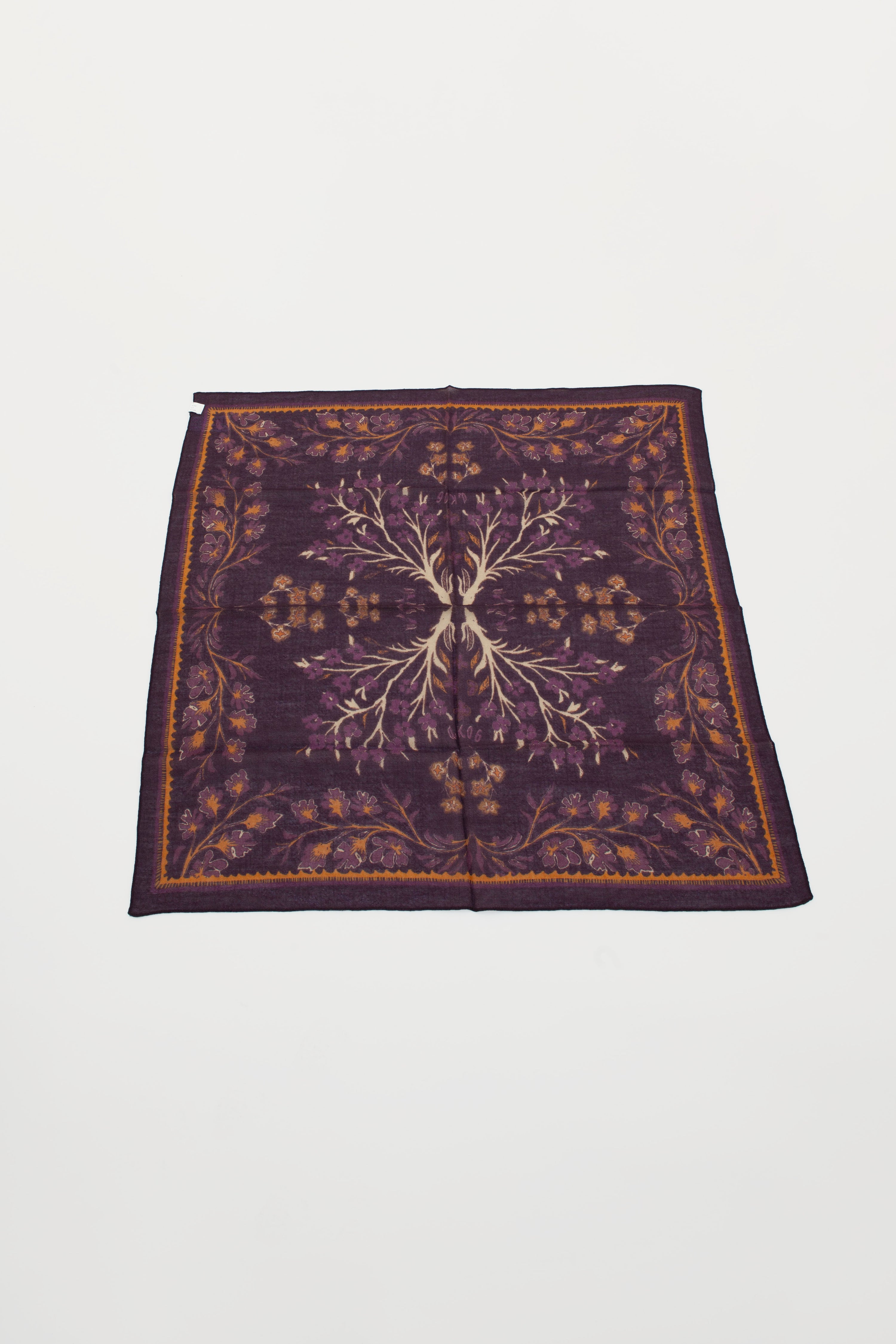 WOOL SCARF