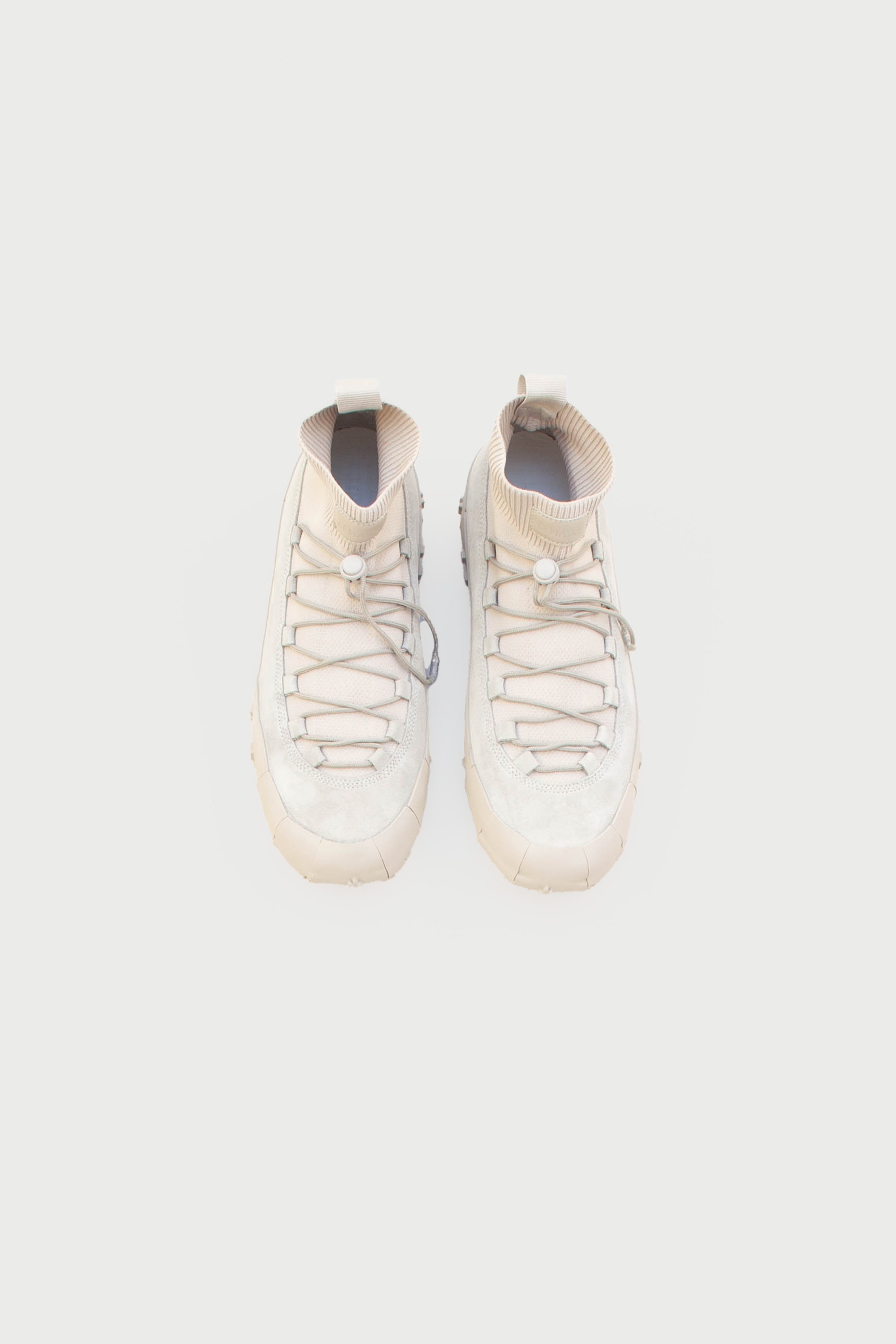 VIBRAM WRAP ON SNEAKERS