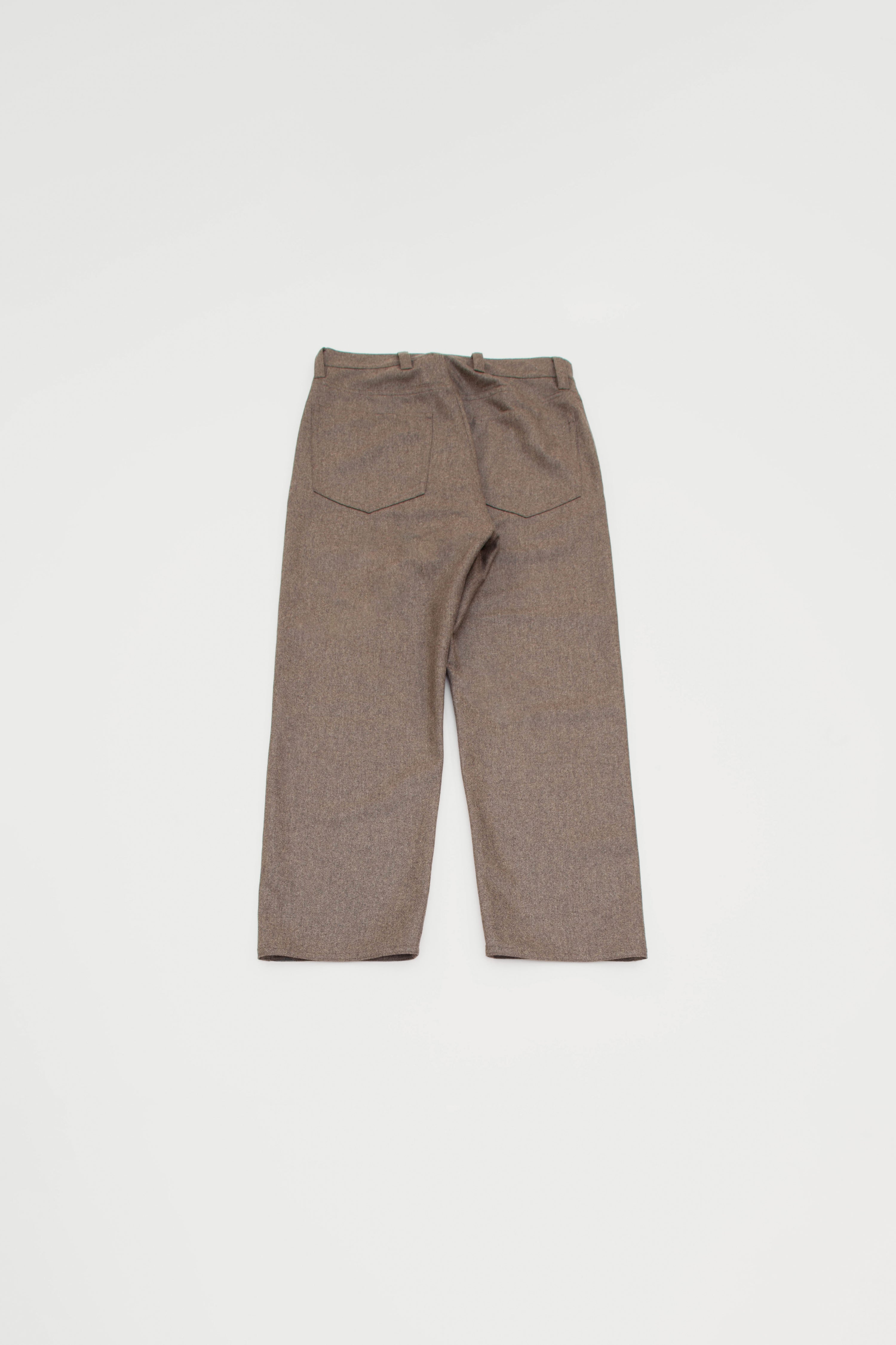 REUGLAR FIT PANTS