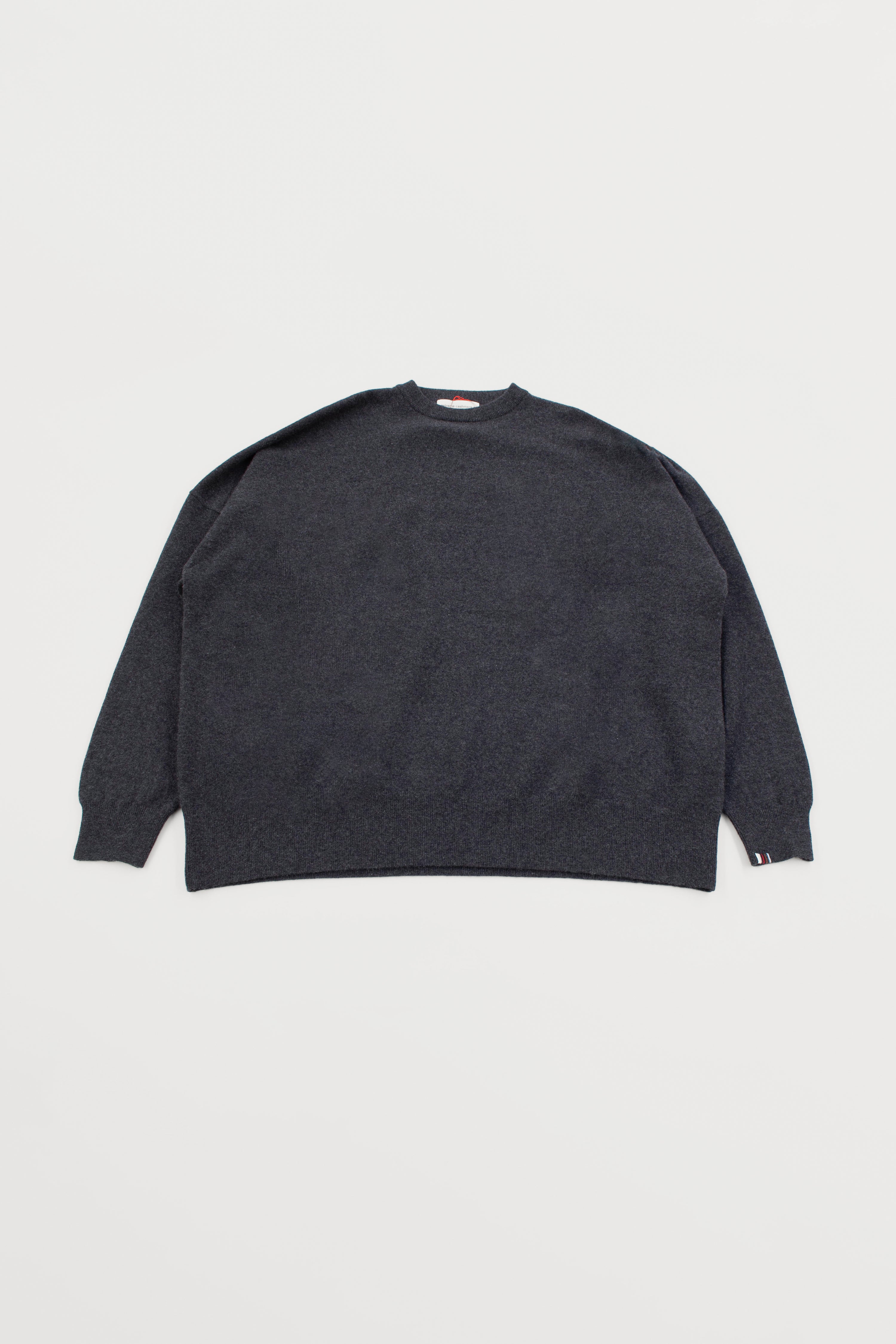 JUNA OVERSIZE SWEATER