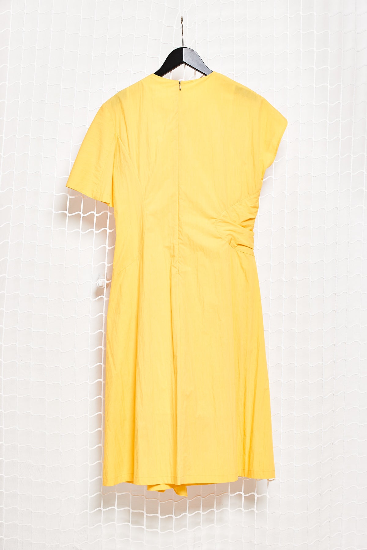 Gelbes Kleid