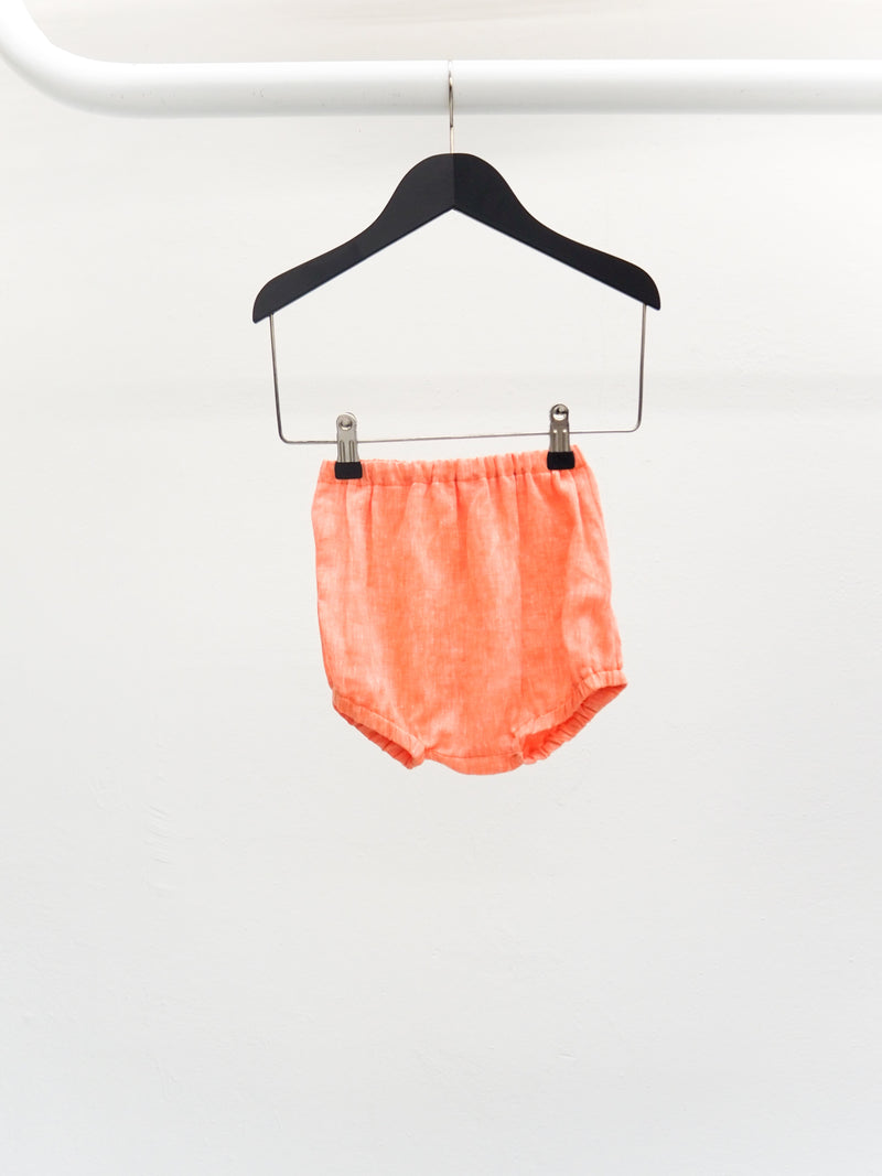 Ia Shorts in Orange