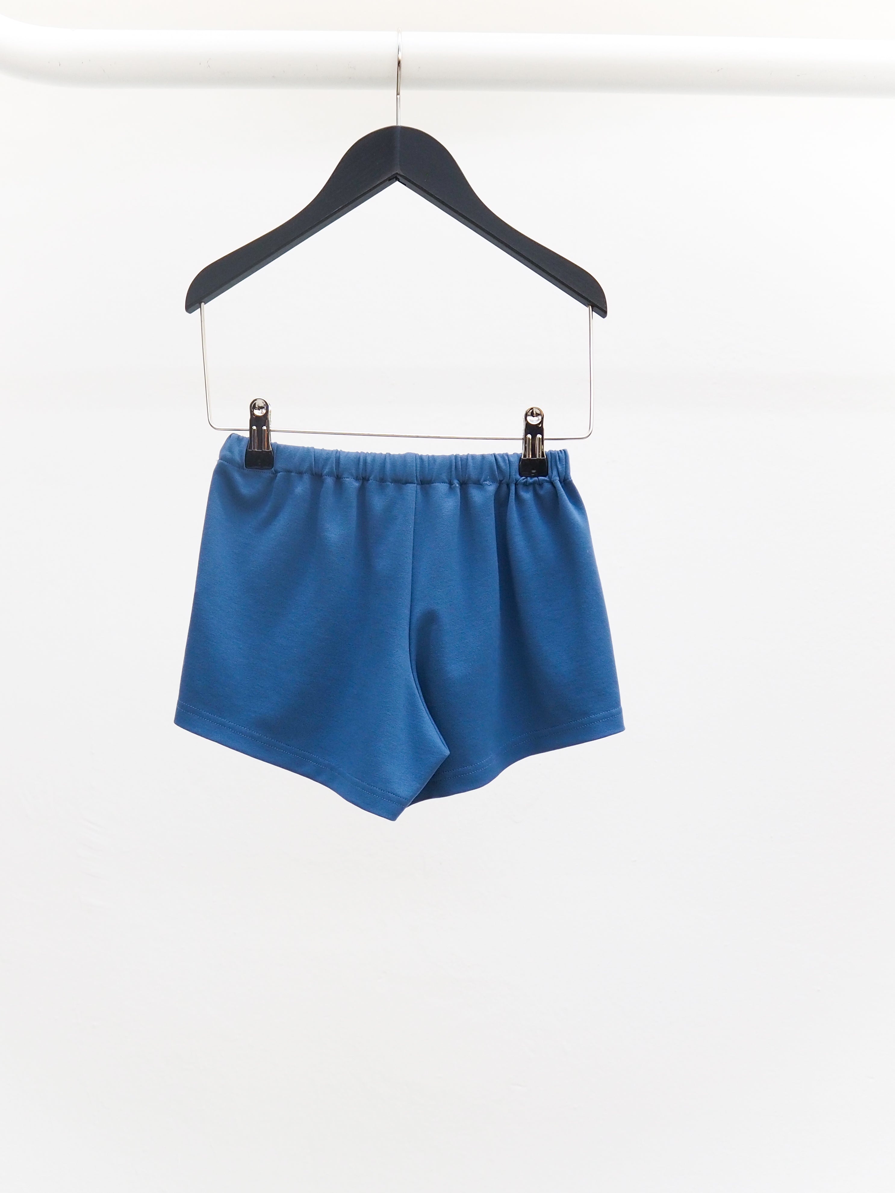 Gamei Shorts in Blau